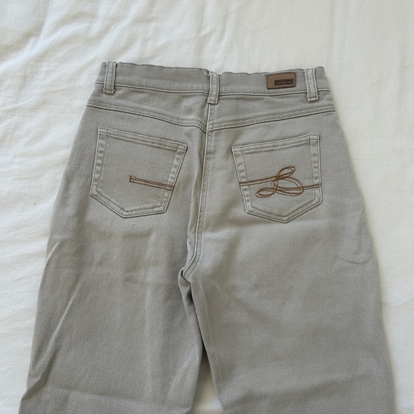 Vintage Straight Leg Jeans - Picture 4 of 9